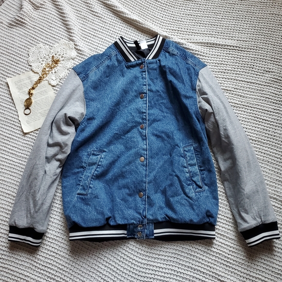 H&M Blue and Black Denim Jacket - Picture 2 of 5
